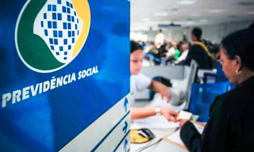 Décimo terceiro salário para aposentados e pensionistas